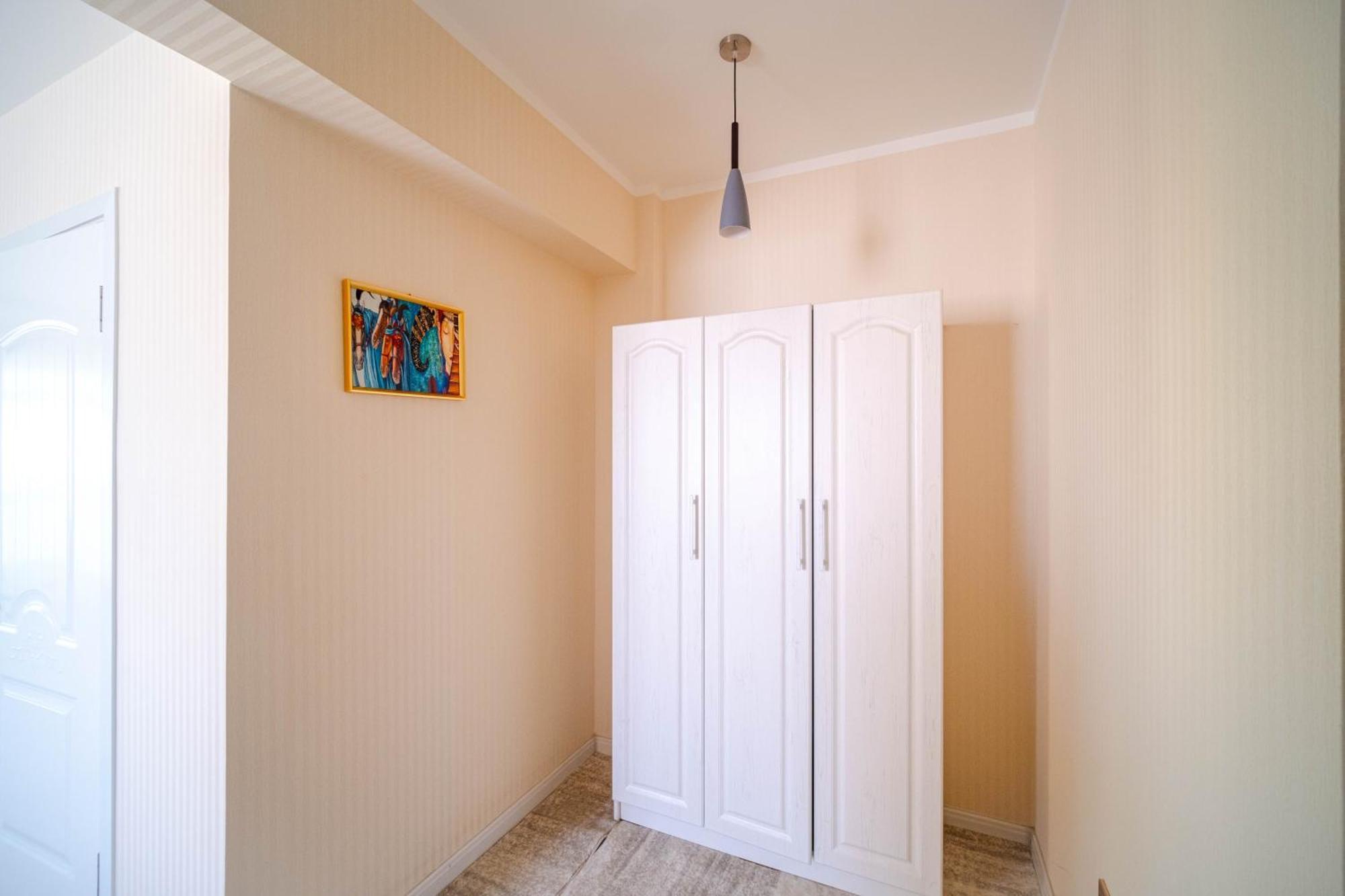 Eagle Town Serviced Apartment Ulan Bator Eksteriør bilde